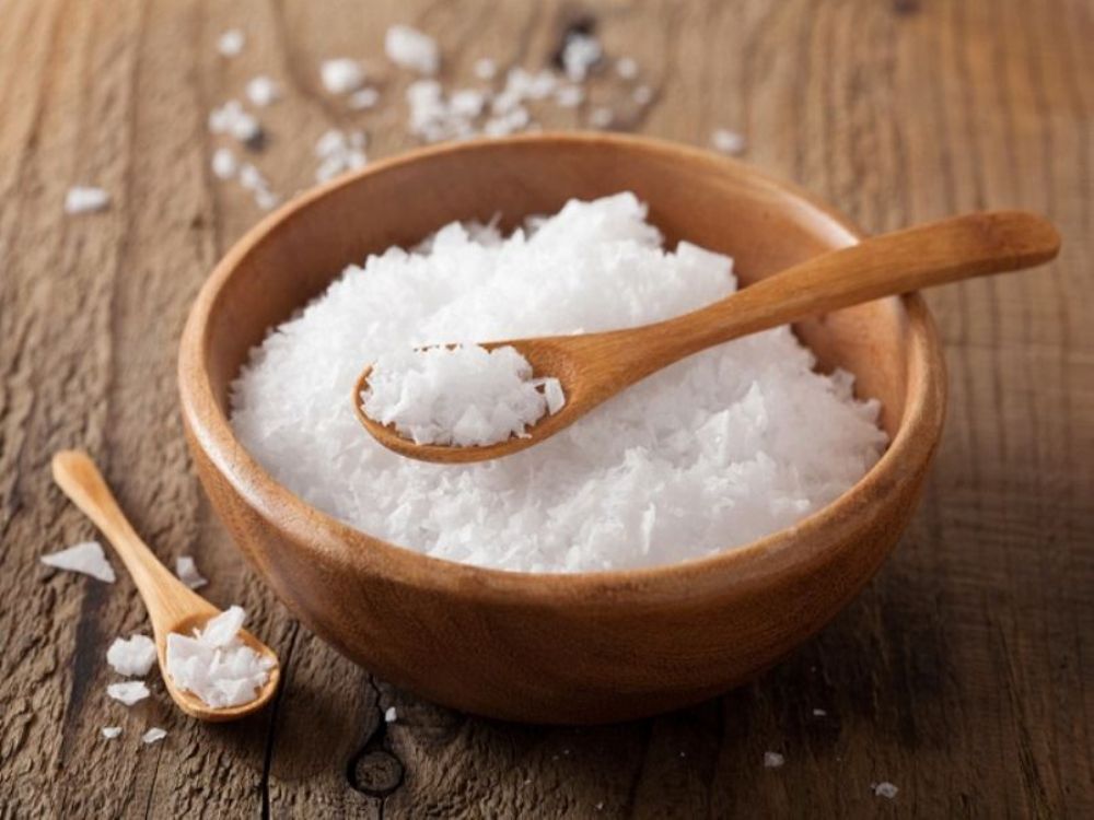 تعرفوا الى العديد من طرق ازالة الشعر الزائد باستخدام الملح ..
