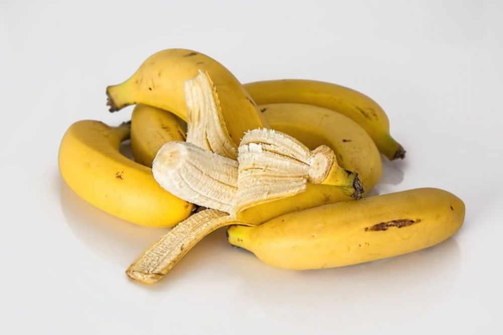 قشر الموز المطحون وفوائده العديدة للصحة والجسم.